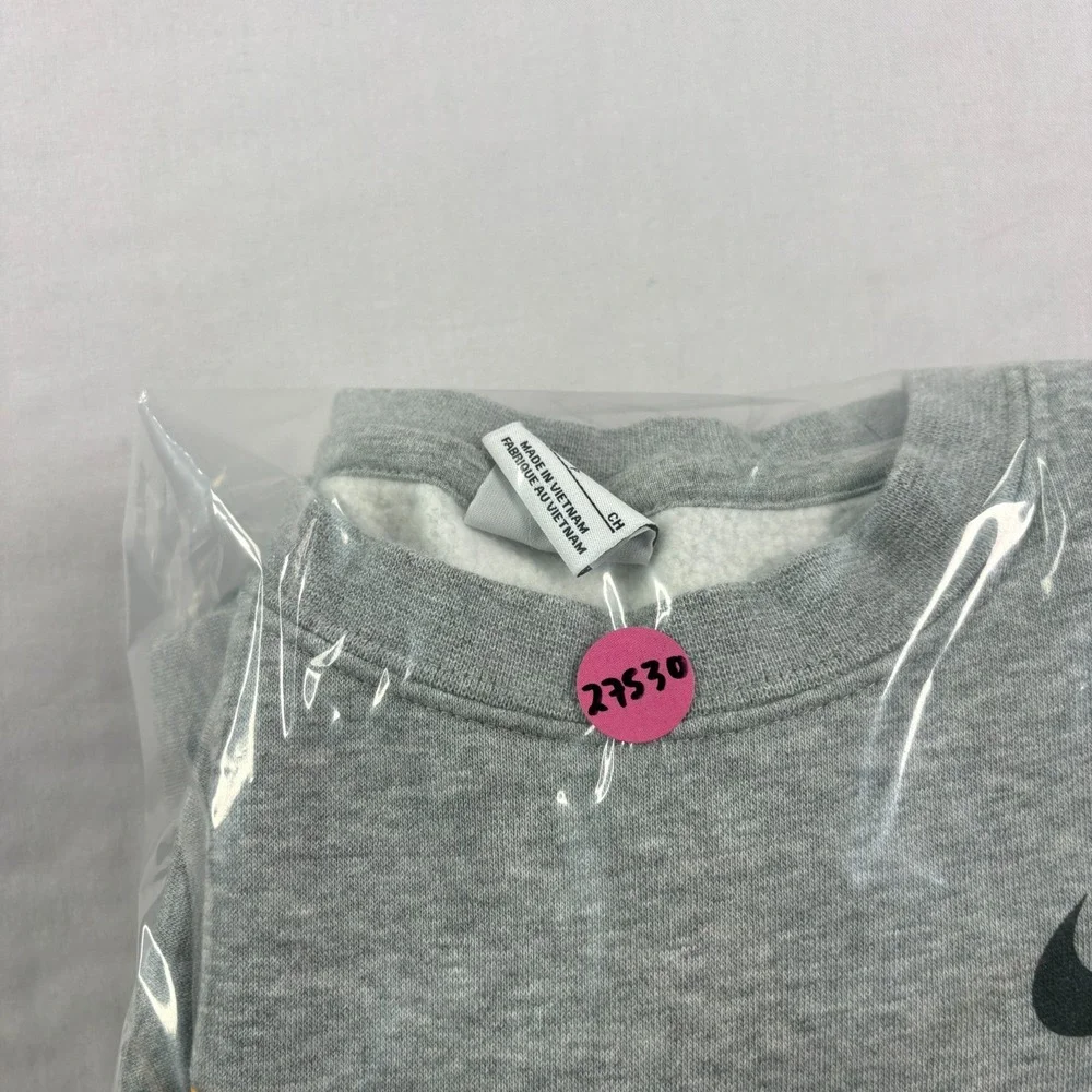 Nike shirt good